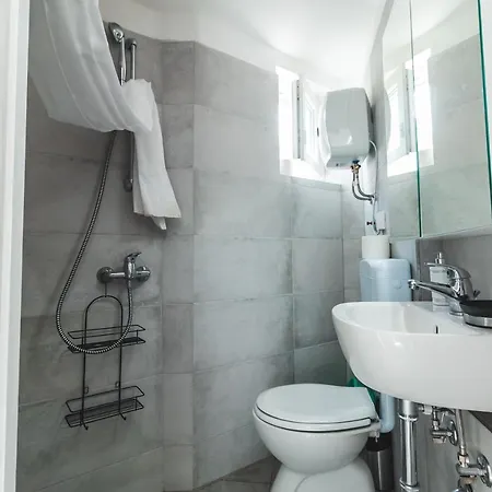 Kat-y Terrace With Excellent View Apartman Piran